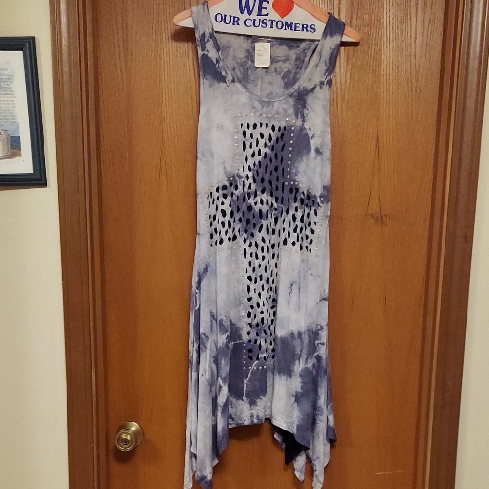 Vocal Blue and White Tie-Dye Top